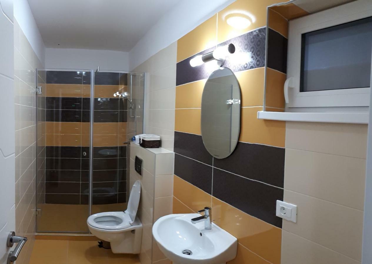 N.D Global Alba Iulia Aparthotel Exterior foto