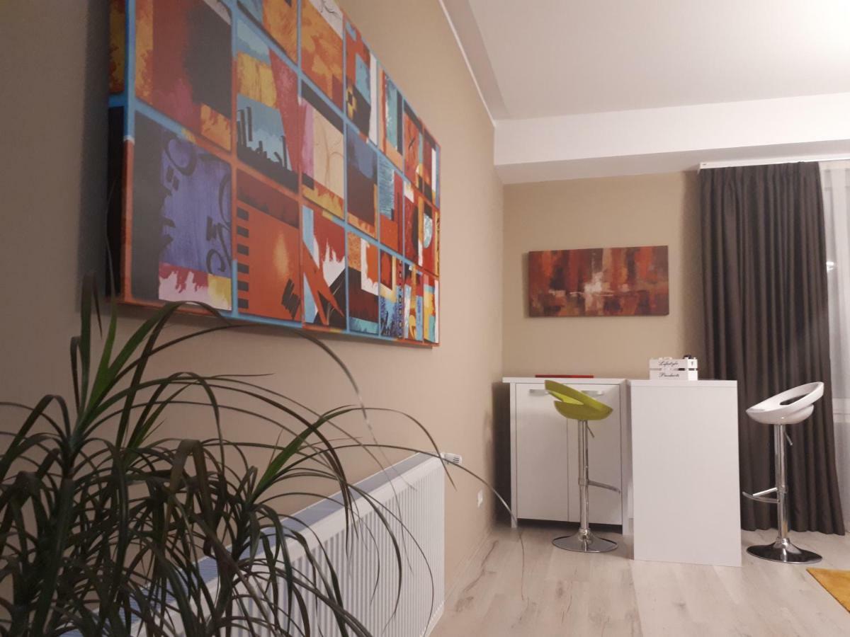 N.D Global Alba Iulia Aparthotel Exterior foto